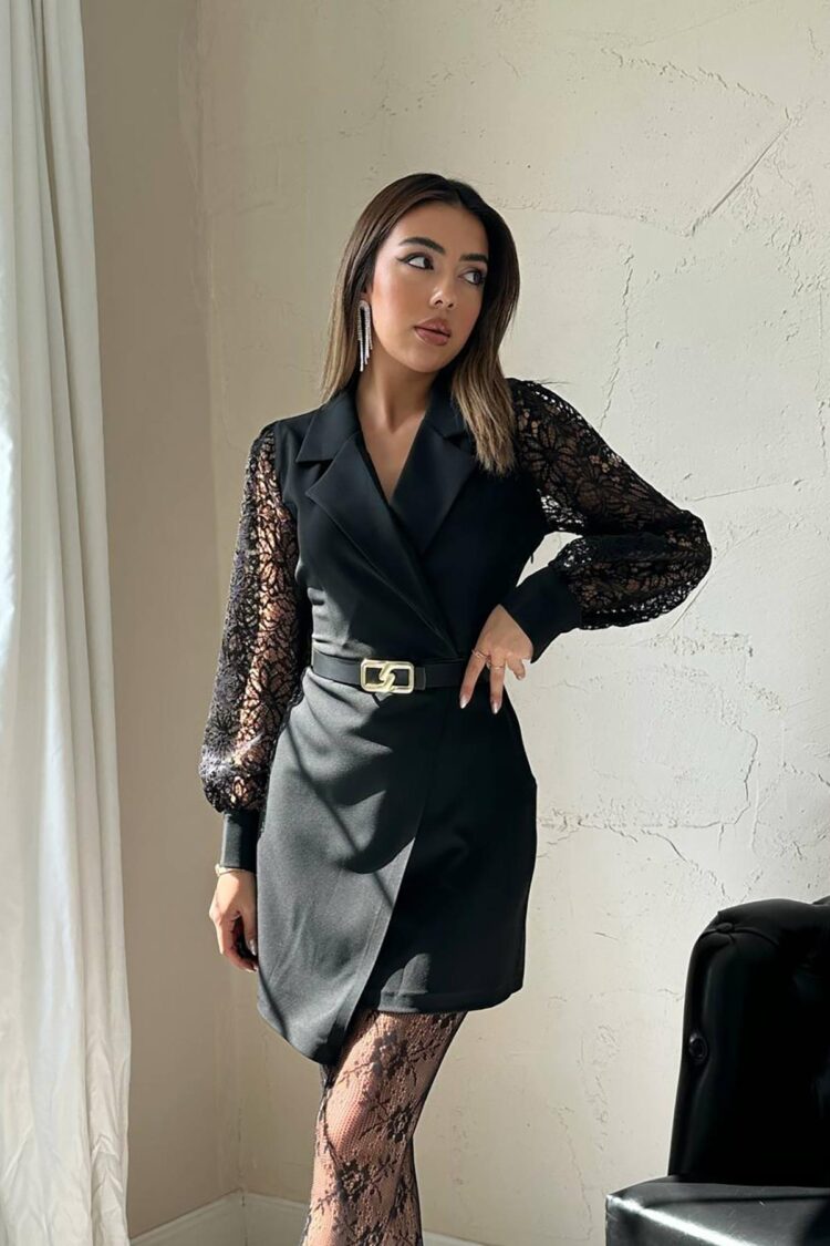 Slim Fit Single-Breasted Blazer Jacket
