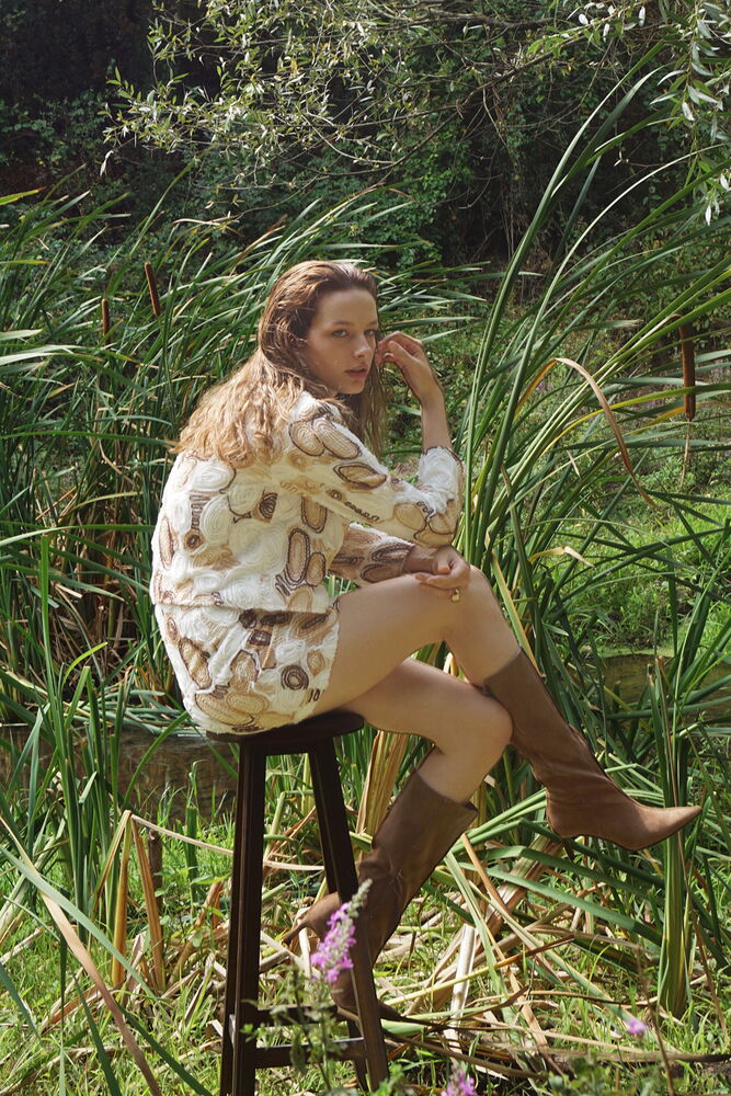 Beige Elegant A-Line Mini Skirt