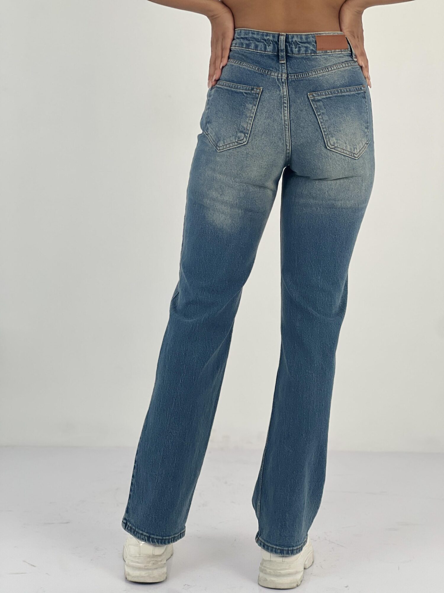 Mom Jeans High Waist Straight Leg Buttoned - Brand: MISS POEM - Women & Kids, Baby Clothes Wholesale - Globality Store