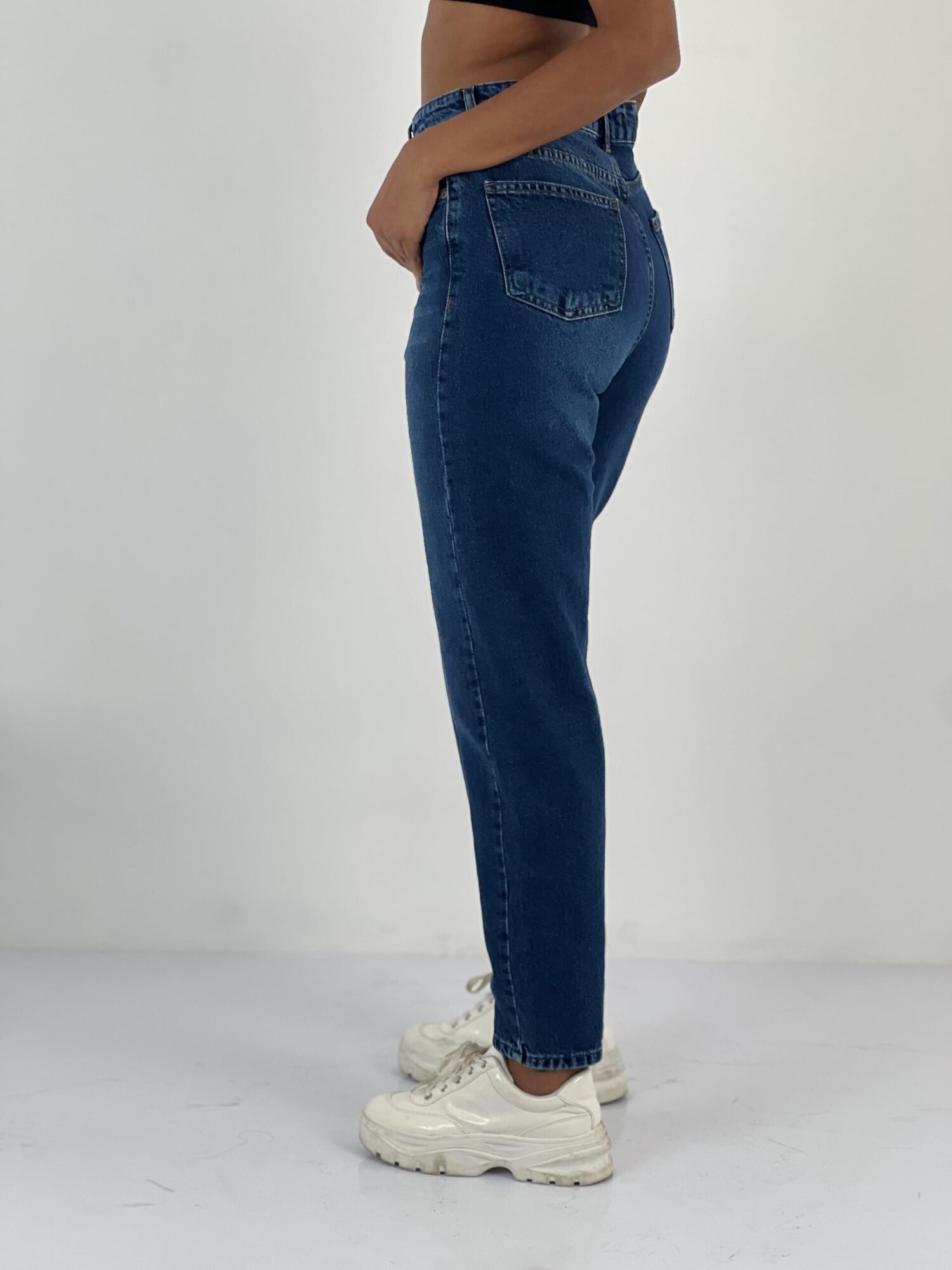 Mom Jeans With High Waist And Straight Leg - Brand: MISS POEM - Women & Kids, Baby Clothes Wholesale - Globality Store