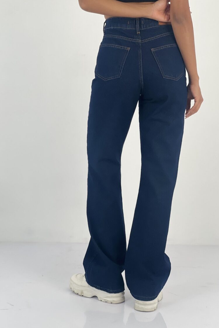 Mom Jeans High Waist Buttoned Closure