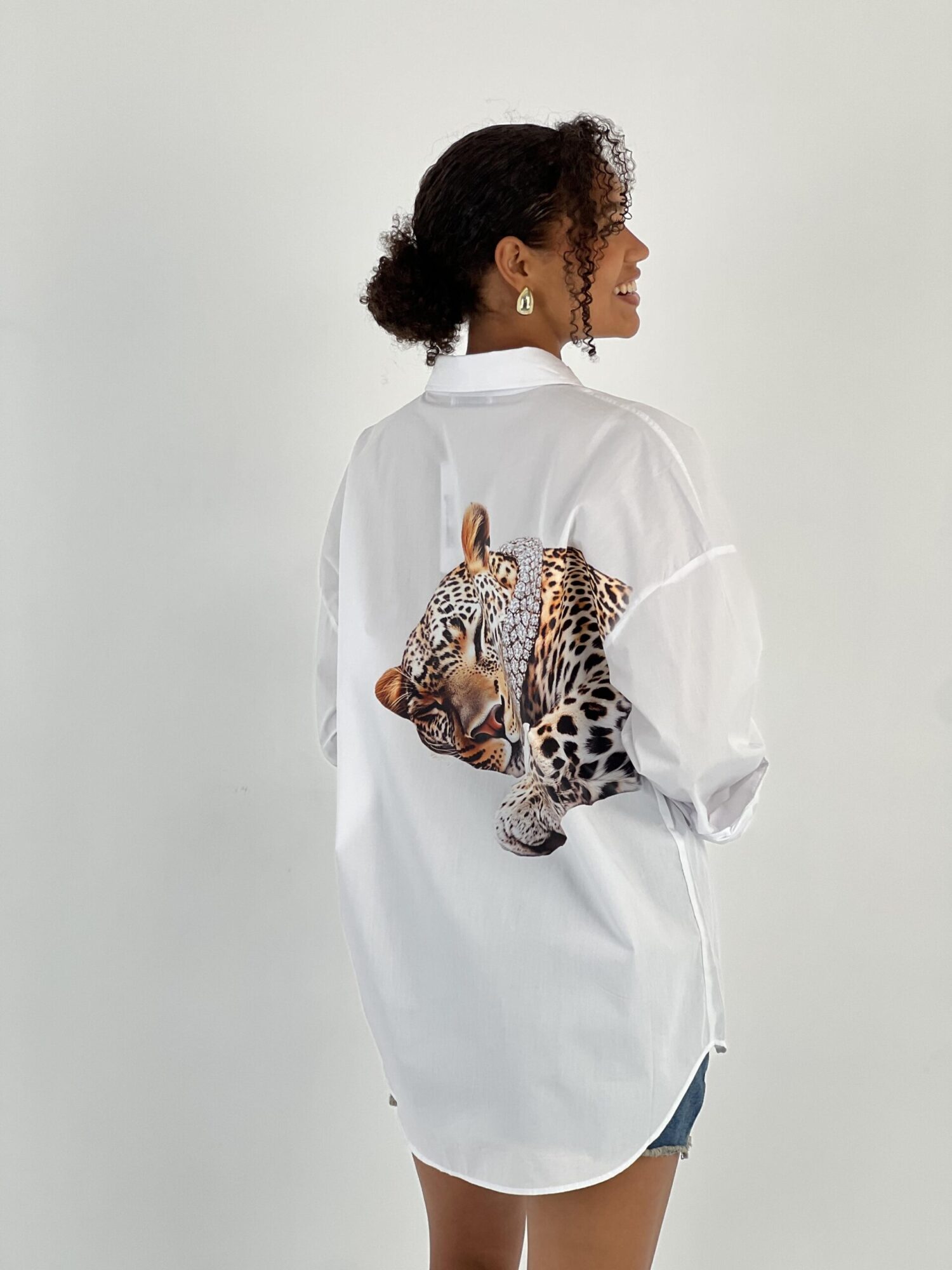 White Casual Oversized Shirt With Animal Print - Brand: MISS POEM - Women & Kids, Baby Clothes Wholesale - Globality Store