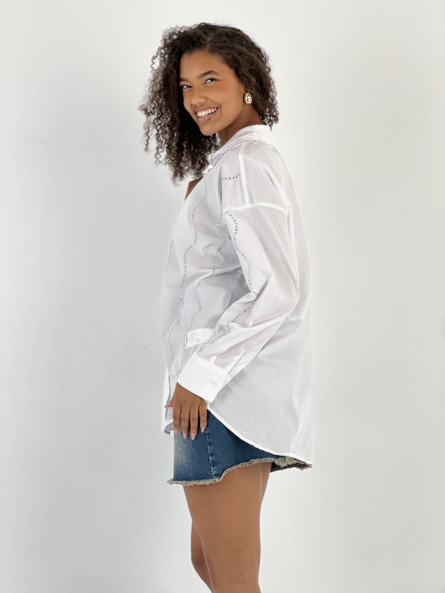 White Striped Long Sleeve Oversized Shirt - Brand: MISS POEM - Women & Kids, Baby Clothes Wholesale - Globality Store
