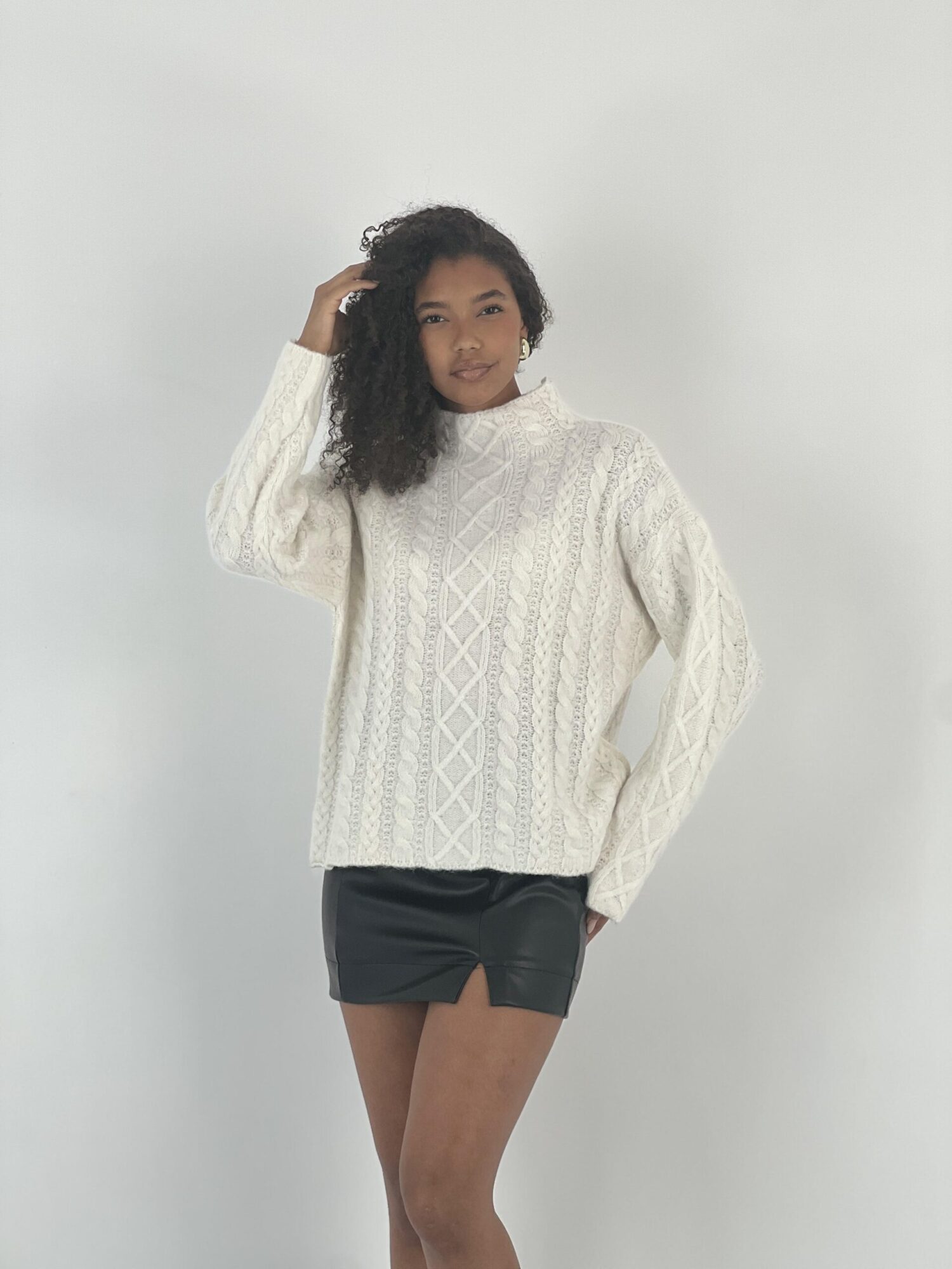 White Sweater High Neck Long Sleeve Casual Retro - Brand: MISS POEM - Women & Kids, Baby Clothes Wholesale - Globality Store