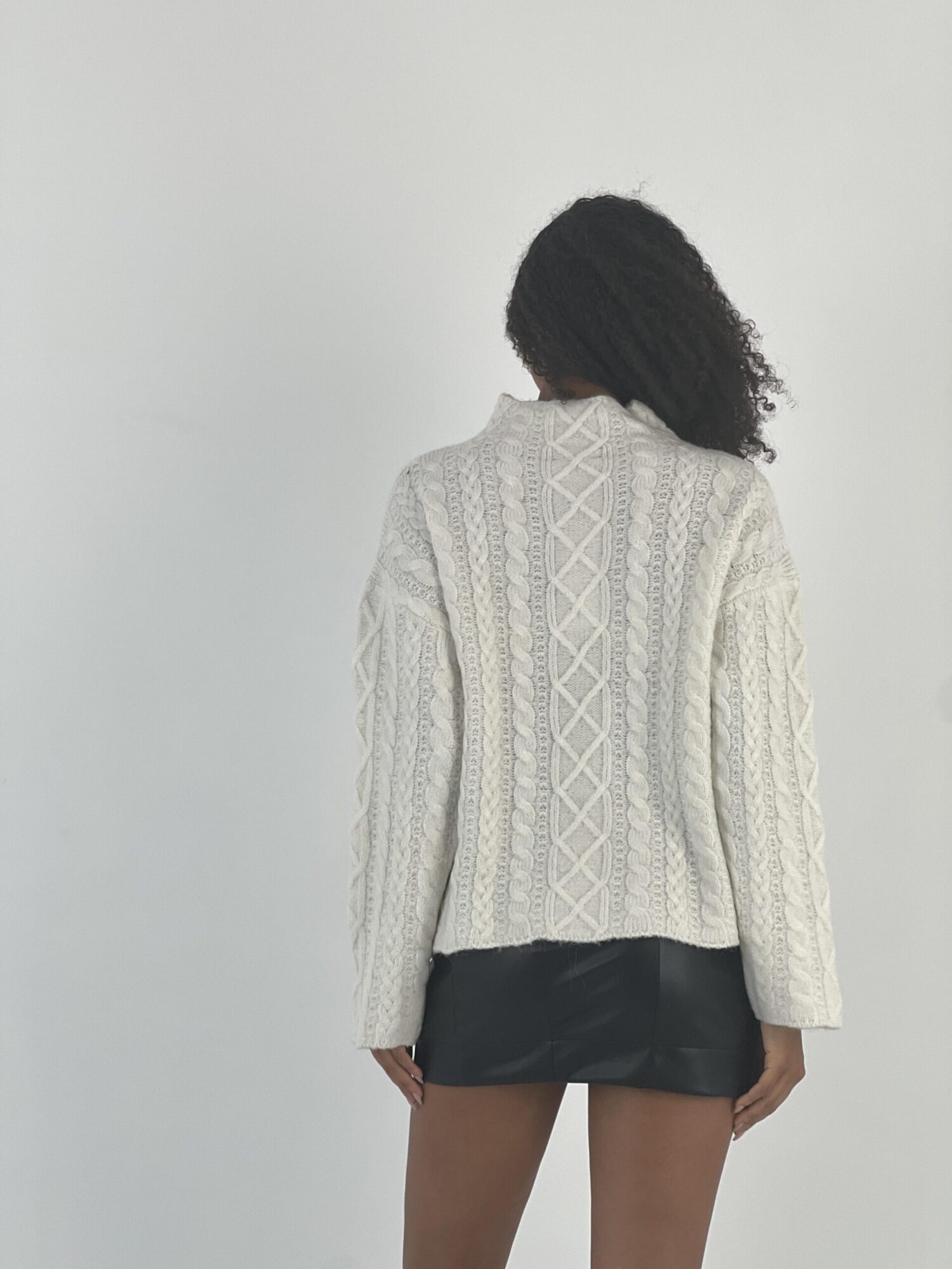 White Sweater High Neck Long Sleeve Casual Retro - Brand: MISS POEM - Women & Kids, Baby Clothes Wholesale - Globality Store