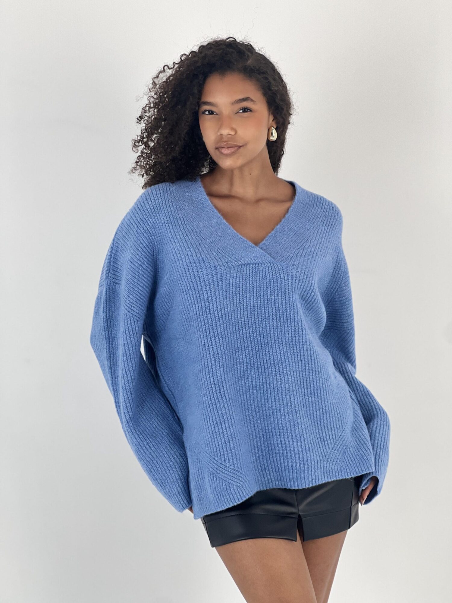 Blue Sweater Oversized V-Neck For Casual Wear - Brand: MISS POEM - Women & Kids, Baby Clothes Wholesale - Globality Store