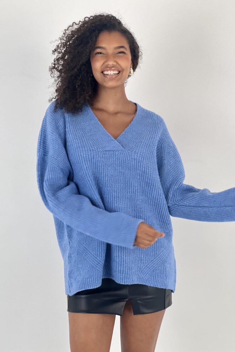 Blue Sweater Oversized V-Neck For Casual Wear
