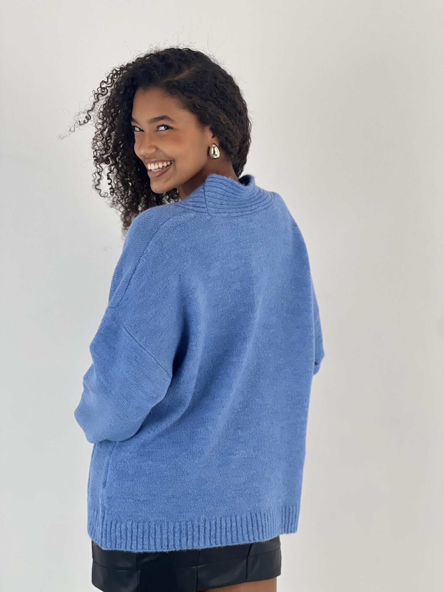 Blue Oversized V-Neck Sweater With Long Sleeves - Brand: MISS POEM - Women & Kids, Baby Clothes Wholesale - Globality Store
