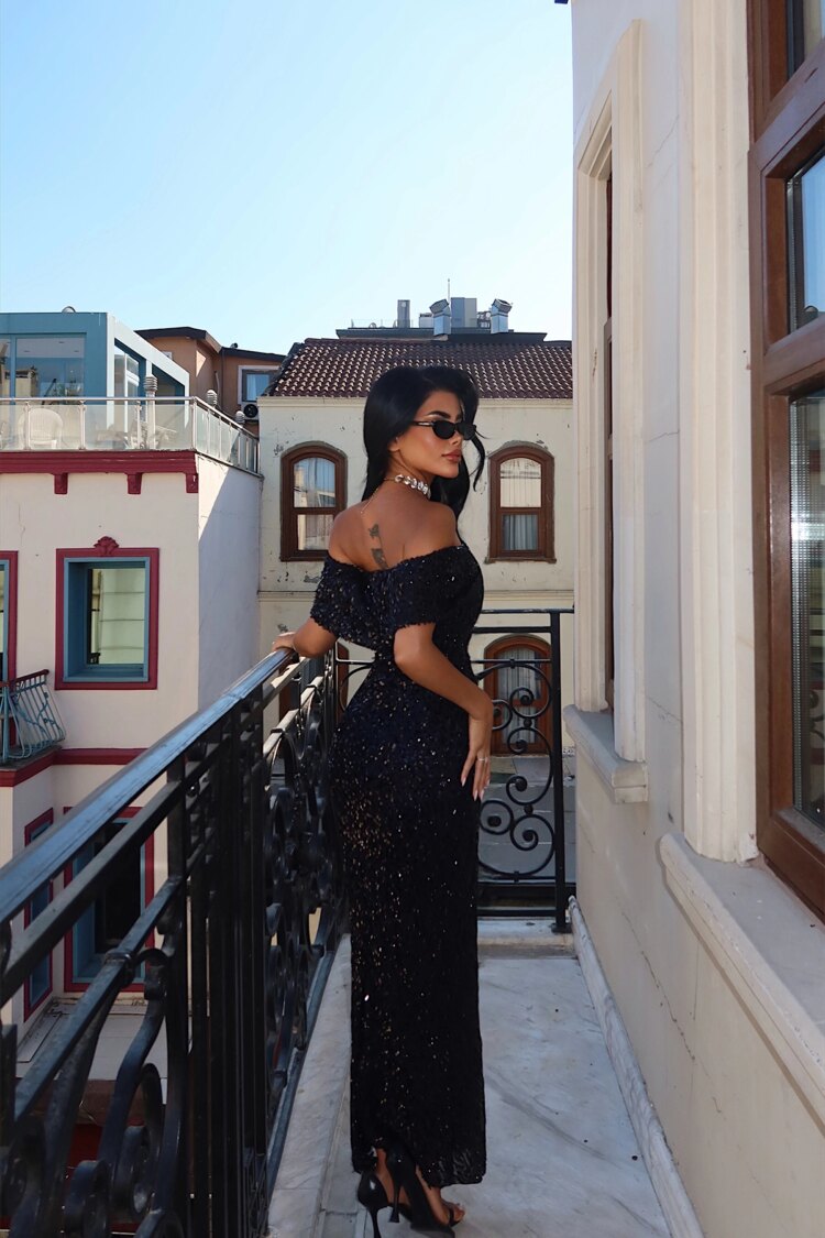 Black Elegant Sequined Sheath Dress