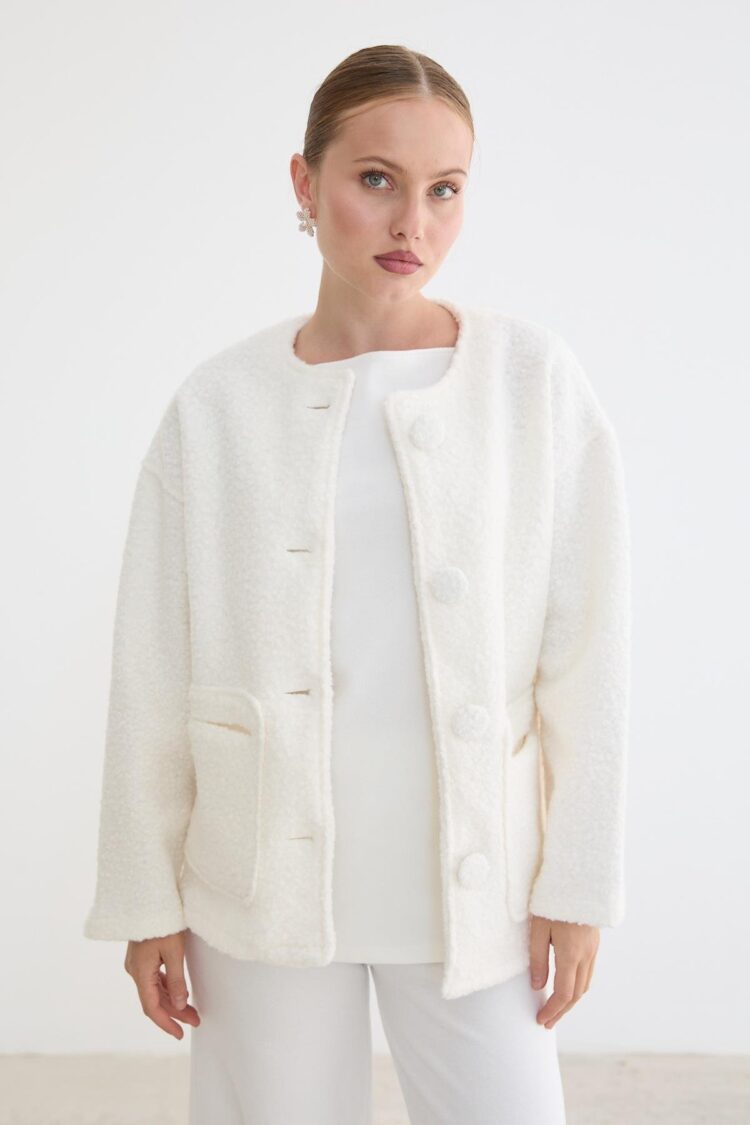 White Elegant Single-Breasted Coat With Buttoned Closure