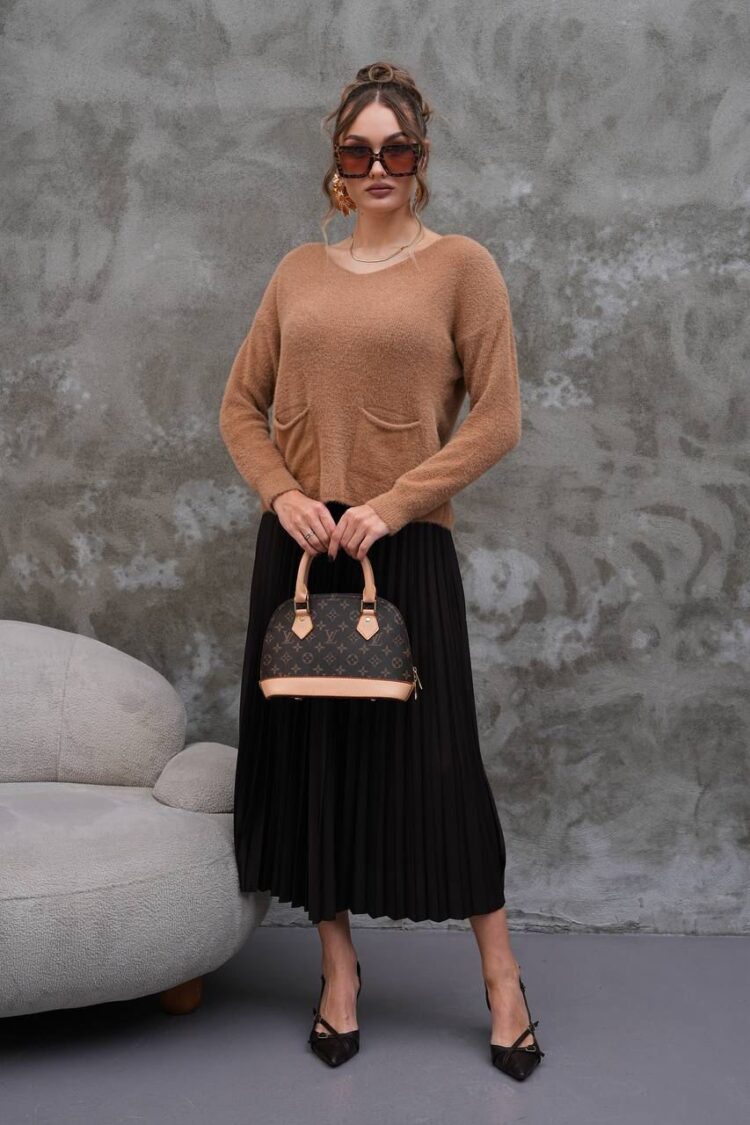 Sweater With Round Neck And Long Sleeves - Brand: My Jest Fashion - Women & Kids, Baby Clothes Wholesale - Globality Store