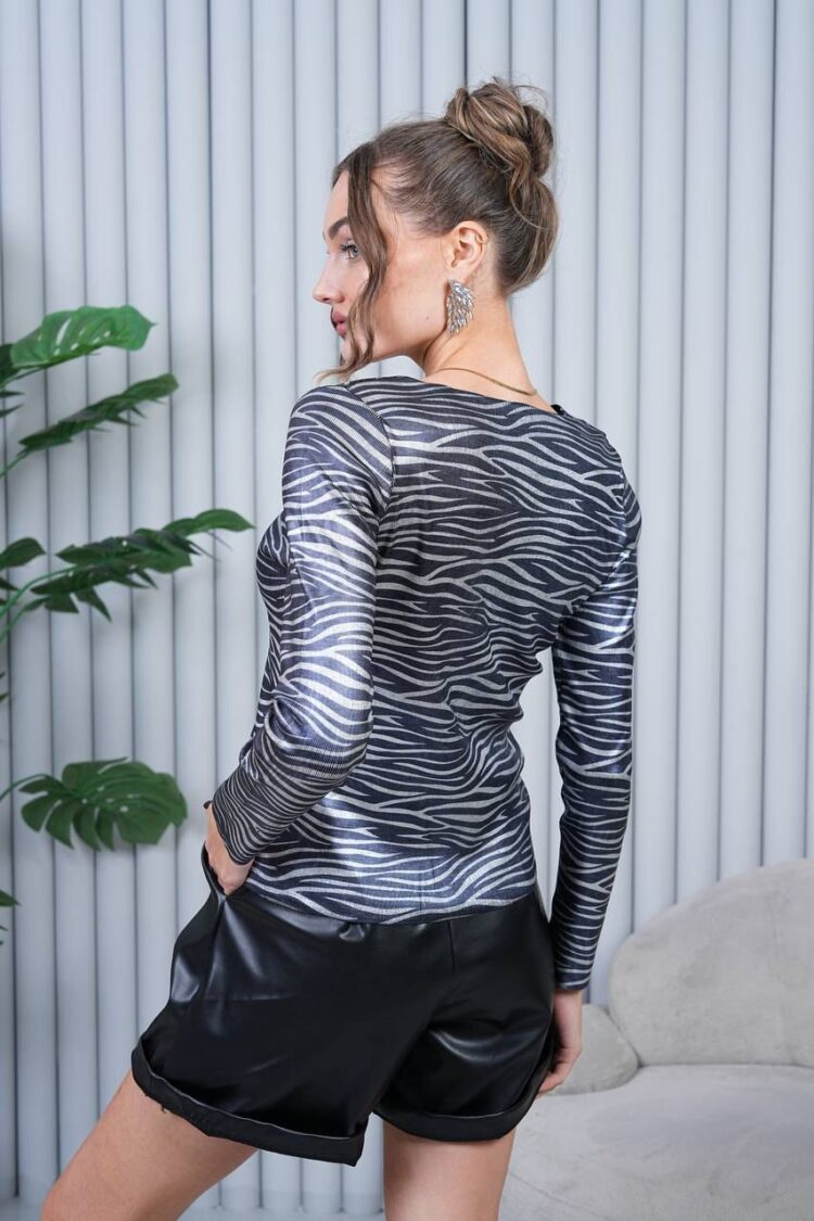 Black Slim Fit Zebra Print Sweater