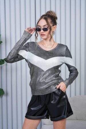 Black Slim Fit V-Neck Sweater - Brand: My Jest Fashion - Women & Kids, Baby Clothes Wholesale - Globality Store