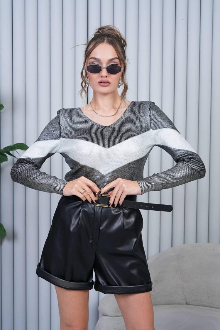 Black Slim Fit V-Neck Sweater - Brand: My Jest Fashion - Women & Kids, Baby Clothes Wholesale - Globality Store
