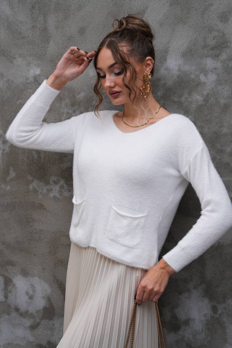 Sweater With Round Neck And Regular Fit