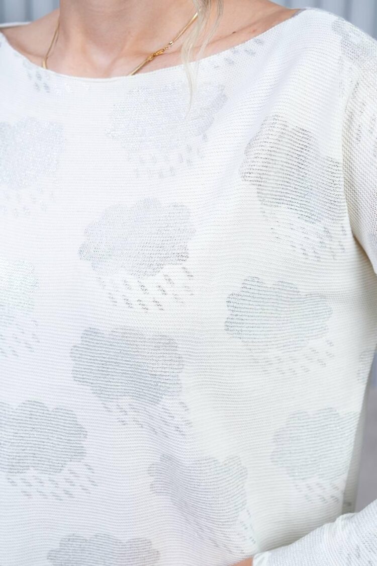 Elegant White Shift Dress With Long Sleeves