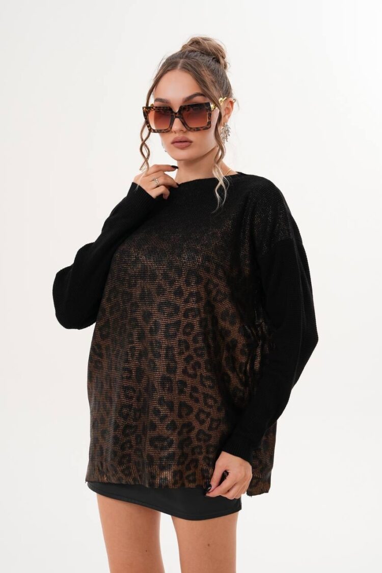 Oversized Fit Sweater With Animal Print