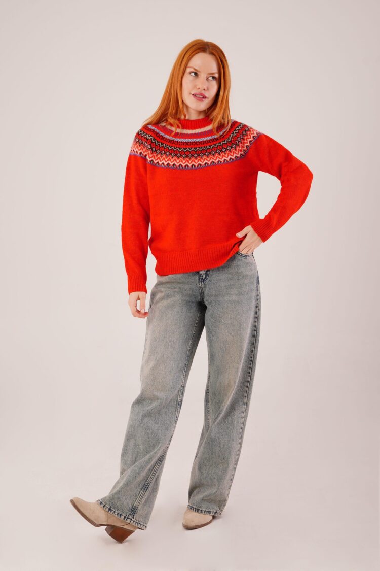 Sweater With Crew Neck And Long Sleeves