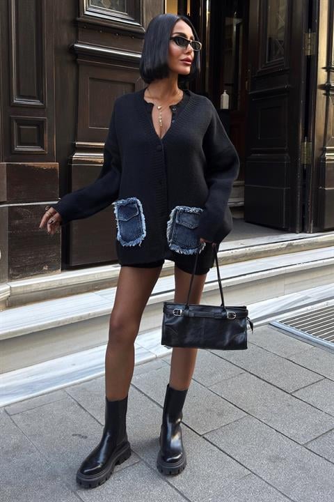 Oversized Fit Cardigan With V-Neck & Flap Pockets