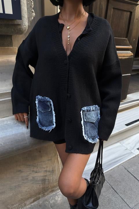 Oversized Fit Cardigan With V-Neck & Flap Pockets