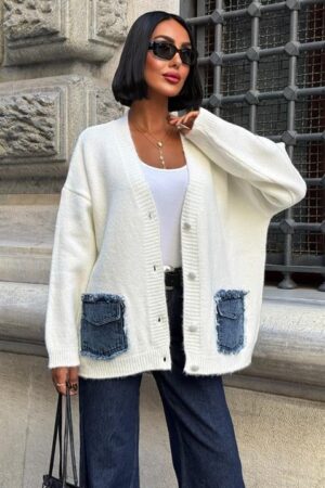 White Casual Oversized Cardigan With Buttoned Flap Pockets - Brand: Sobe Istanbul - Women & Kids, Baby Clothes Wholesale - Globality Store