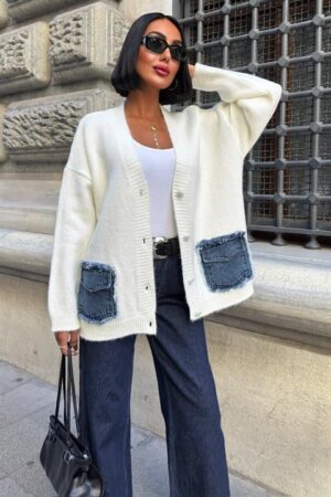 White Casual Oversized Cardigan With Buttoned Flap Pockets - Brand: Sobe Istanbul - Women & Kids, Baby Clothes Wholesale - Globality Store