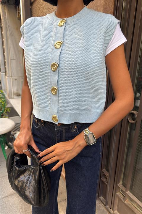 Buttoned Crop Vest With Regular Fit