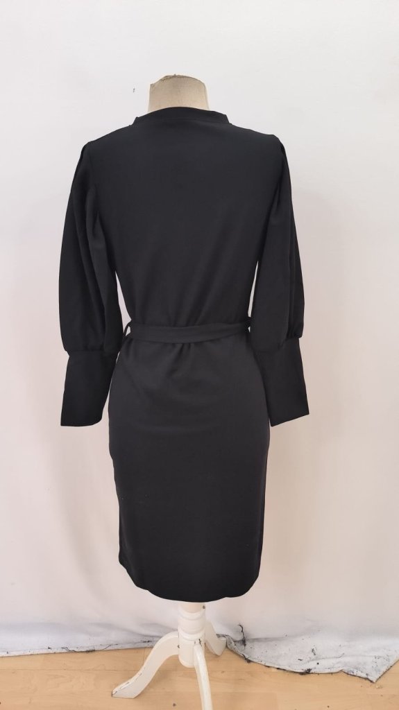 ElegantBodycon Knee Length Dress