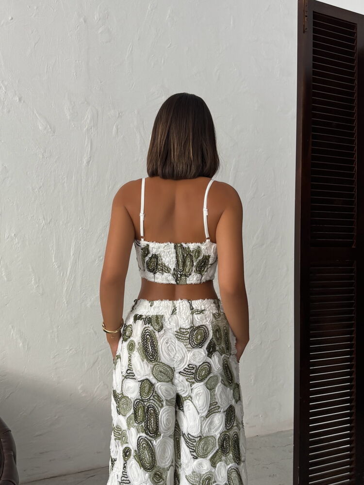 White Marble Fitted Crop Blouse With Cap Sleeves