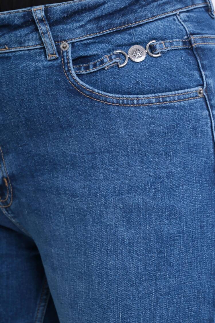 Casual Plus Size Mom Jeans