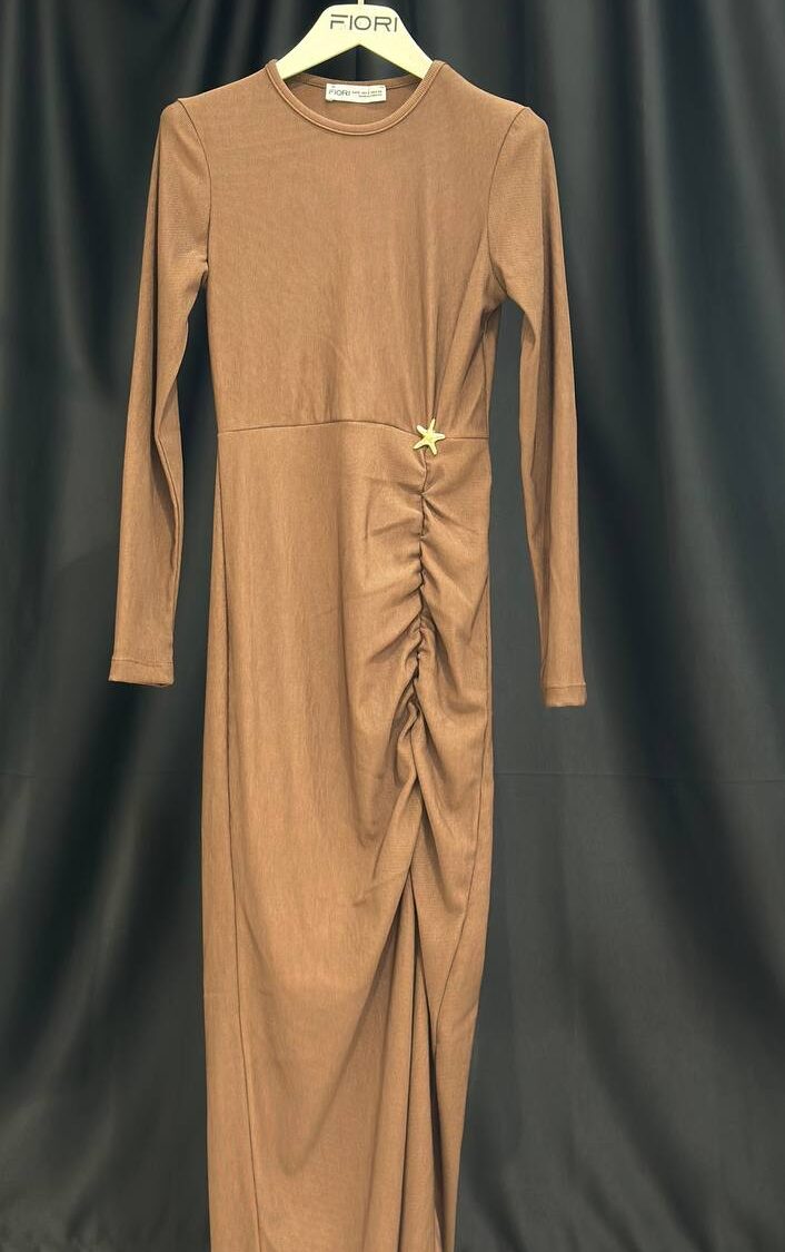 Elegant Sheath Dress With Long Sleeves