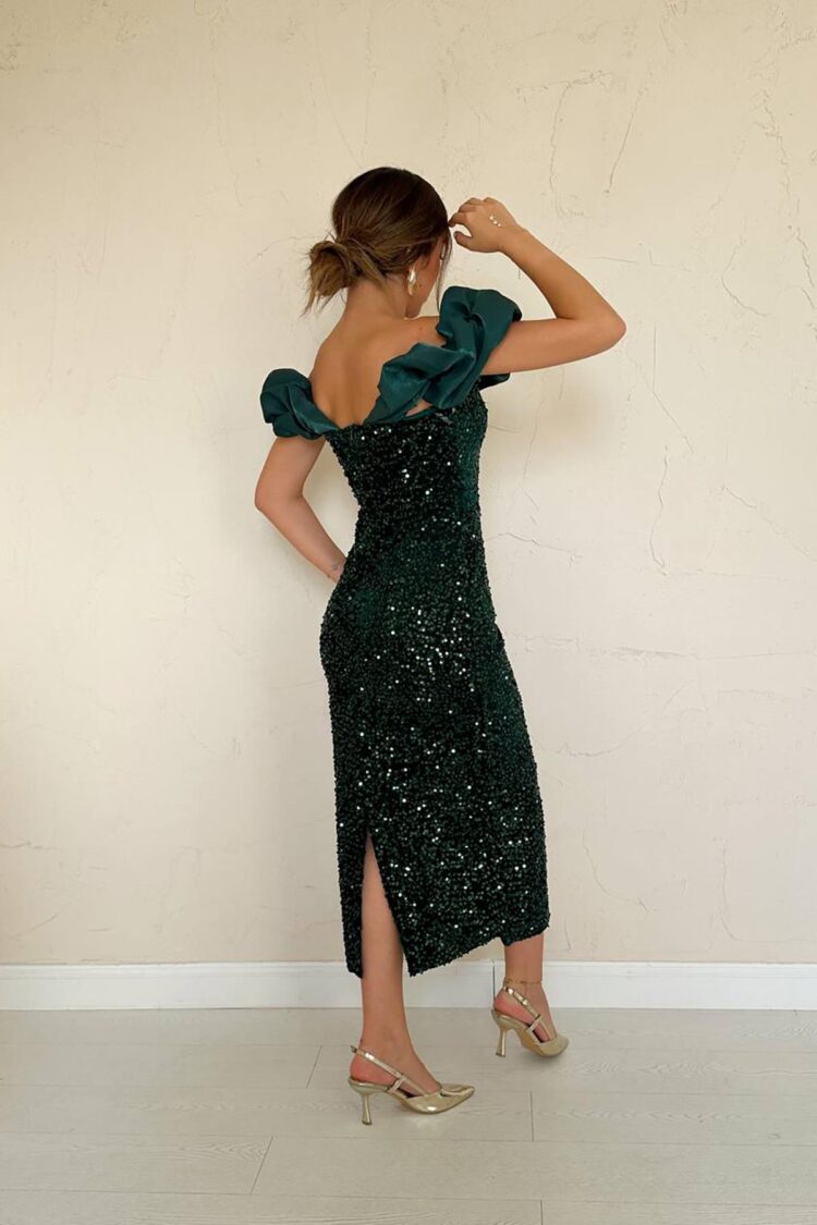 Elegant Green Sequined Sheath Dress