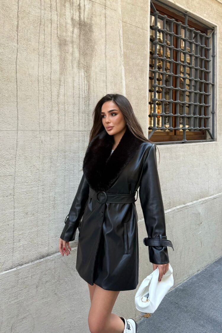 Single-Breasted Slim Fit Coat