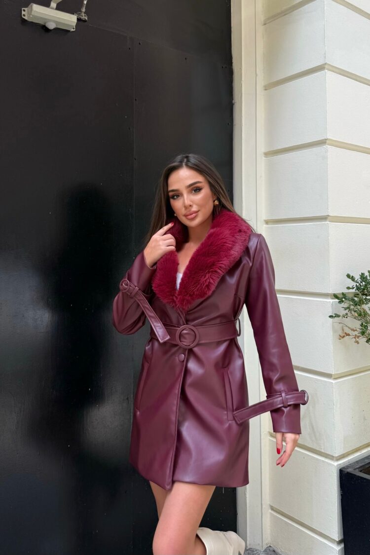 Single-Breasted Slim Fit Coat