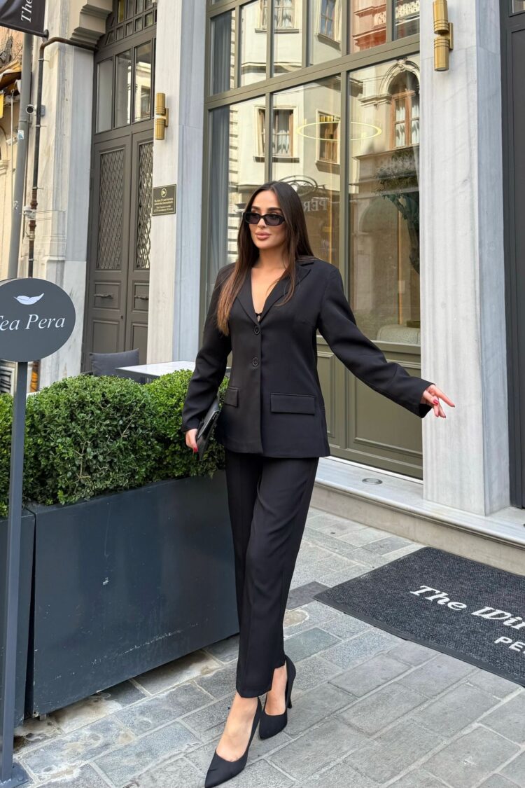 Formal Elegant Suit With Tapered Pants