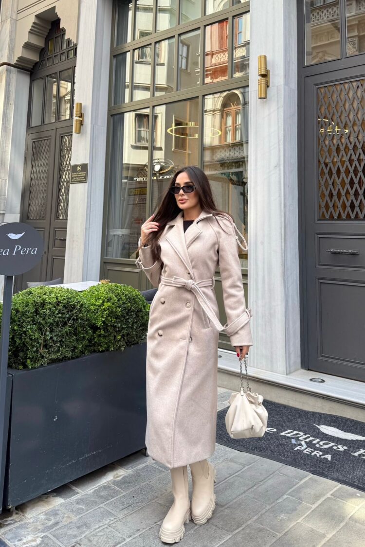 Double-Breasted Slim Fit Coat