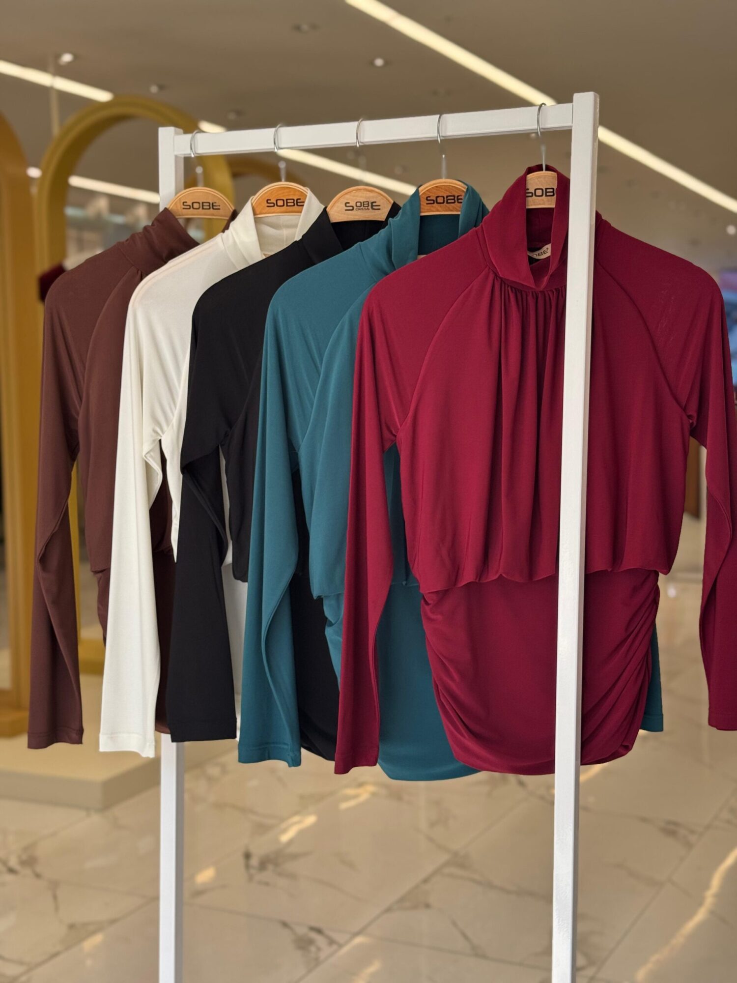 Elegant Blouse With High Neck And Long Sleeves - Brand: Sobe Istanbul - Women & Kids, Baby Clothes Wholesale - Globality Store