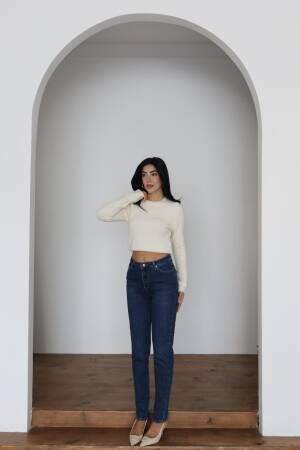 Mom Jeans With High Waist & Buttoned Closure - Brand: LACARINO - Women & Kids, Baby Clothes Wholesale - Globality Store