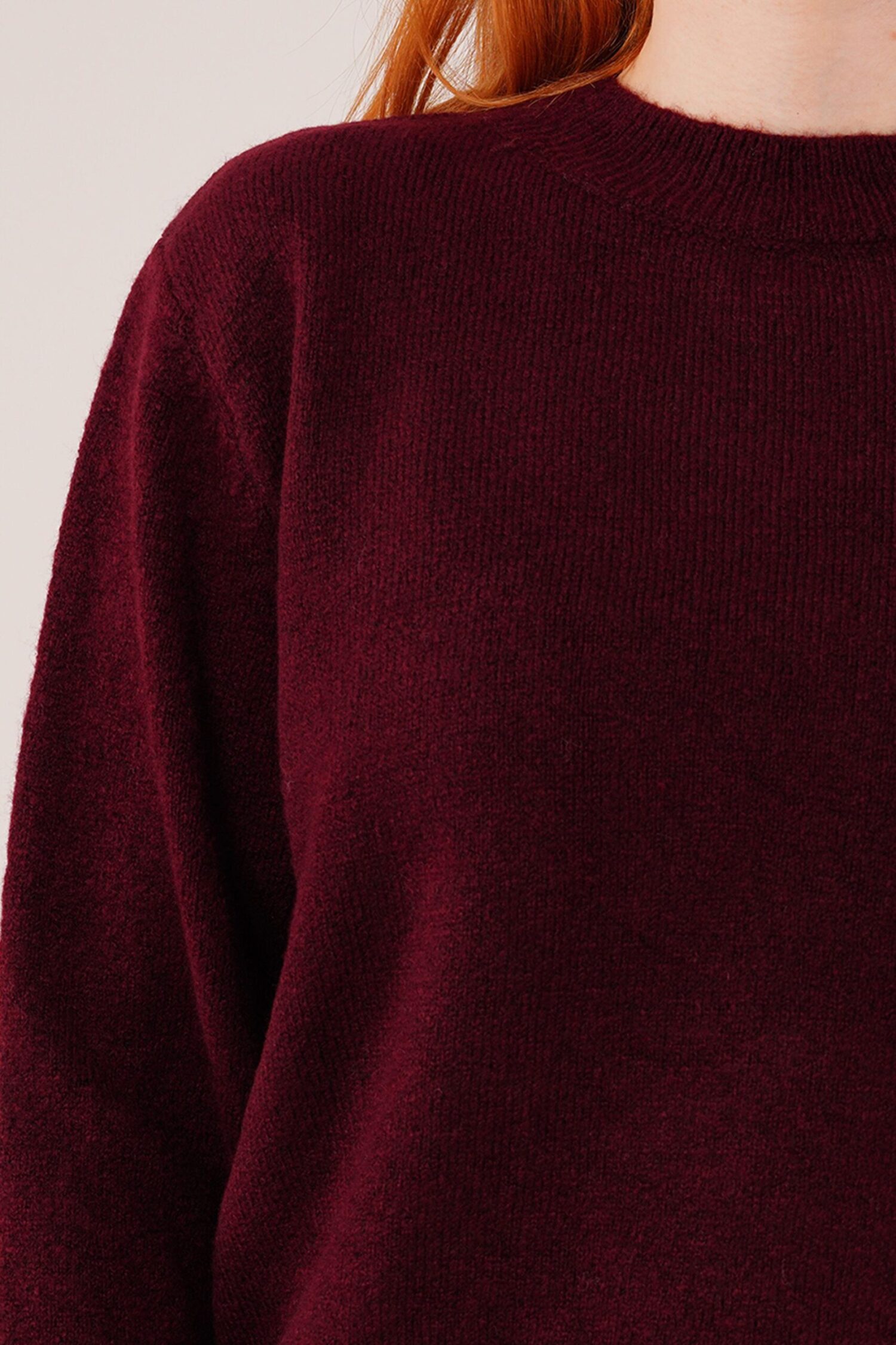 Sweater With High Neck And Long Sleeves - Brand: Lustrin - Women & Kids, Baby Clothes Wholesale - Globality Store