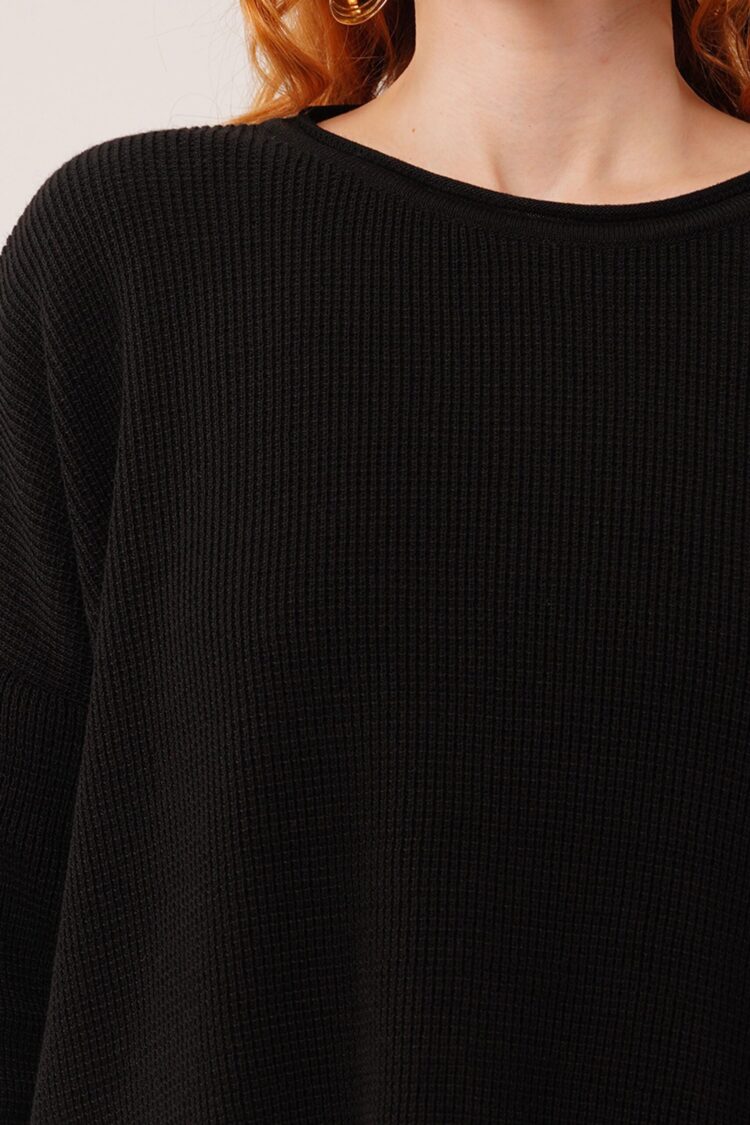 Oversized Fit Casual Sweater