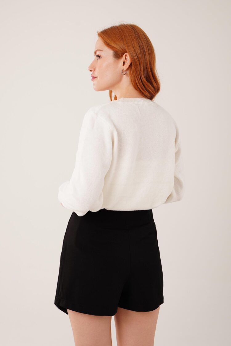 White Floral Casual Sweater