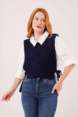 Sleeveless V-Neck Crop Sweater - Brand: Lustrin - Women & Kids, Baby Clothes Wholesale - Globality Store
