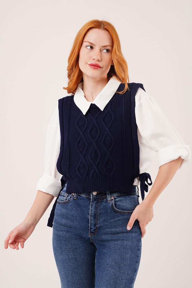 Sleeveless V-Neck Crop Sweater