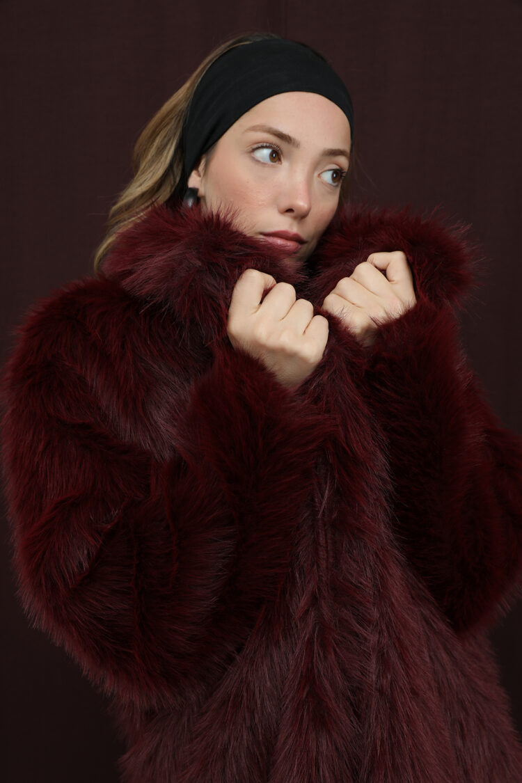 ClaretElegant Fur CoatLong Oversized Fit