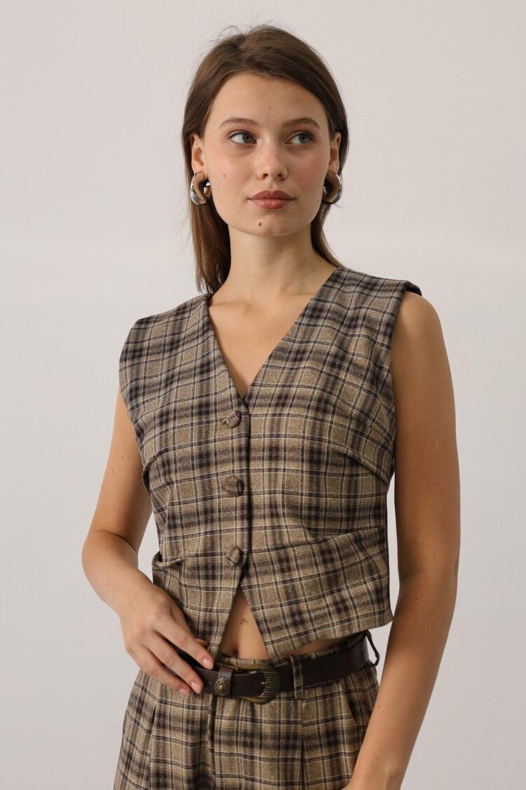 Beige Vintage Plaid Buttoned Vest