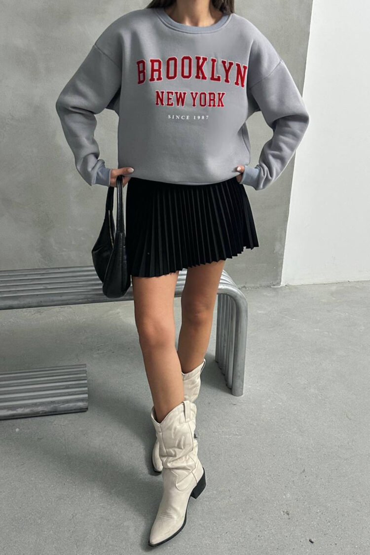Oversized Fit Sweatshirt With Letter Print