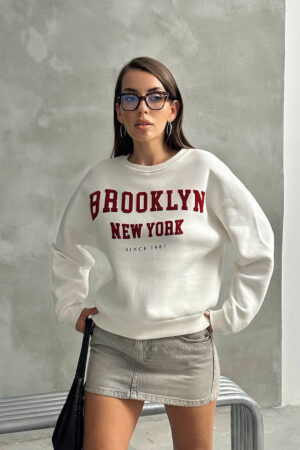 White Oversized Fit Sweatshirt With Letter Print - Brand: Mode Roy - Women & Kids, Baby Clothes Wholesale - Globality Store