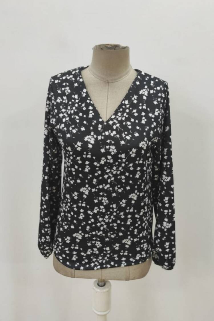 Floral V-Neck Casual Blouse