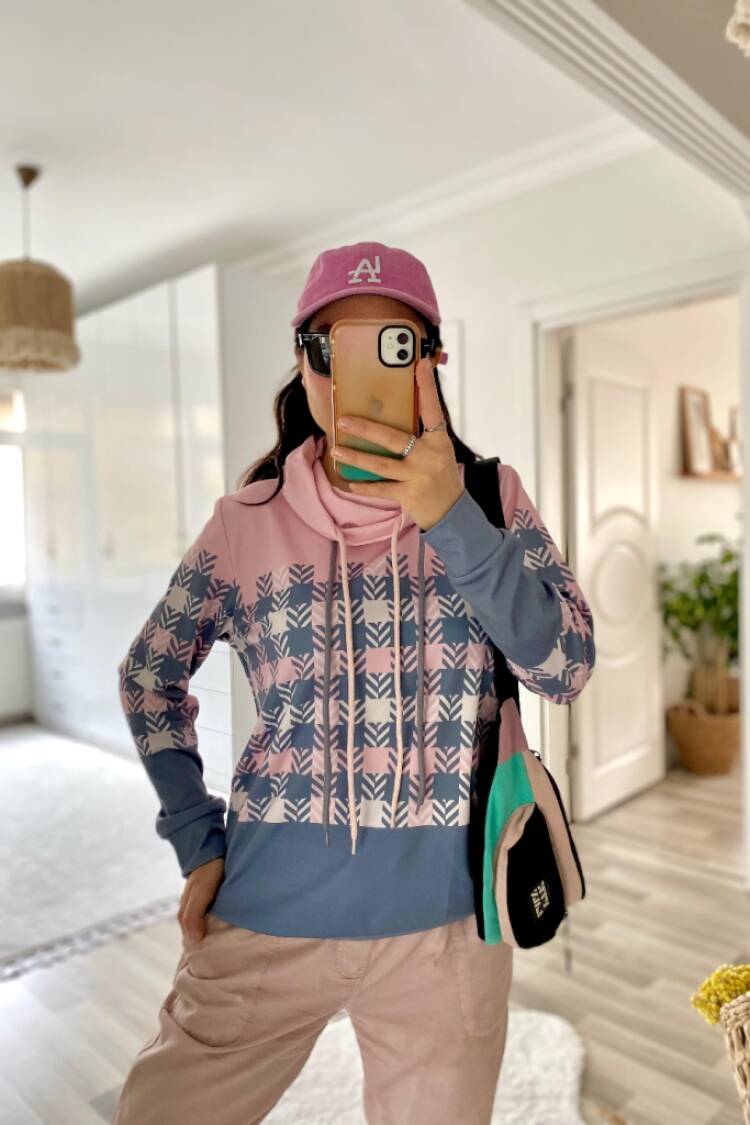 Pink Checkered Cowl Neck Casual Blouse