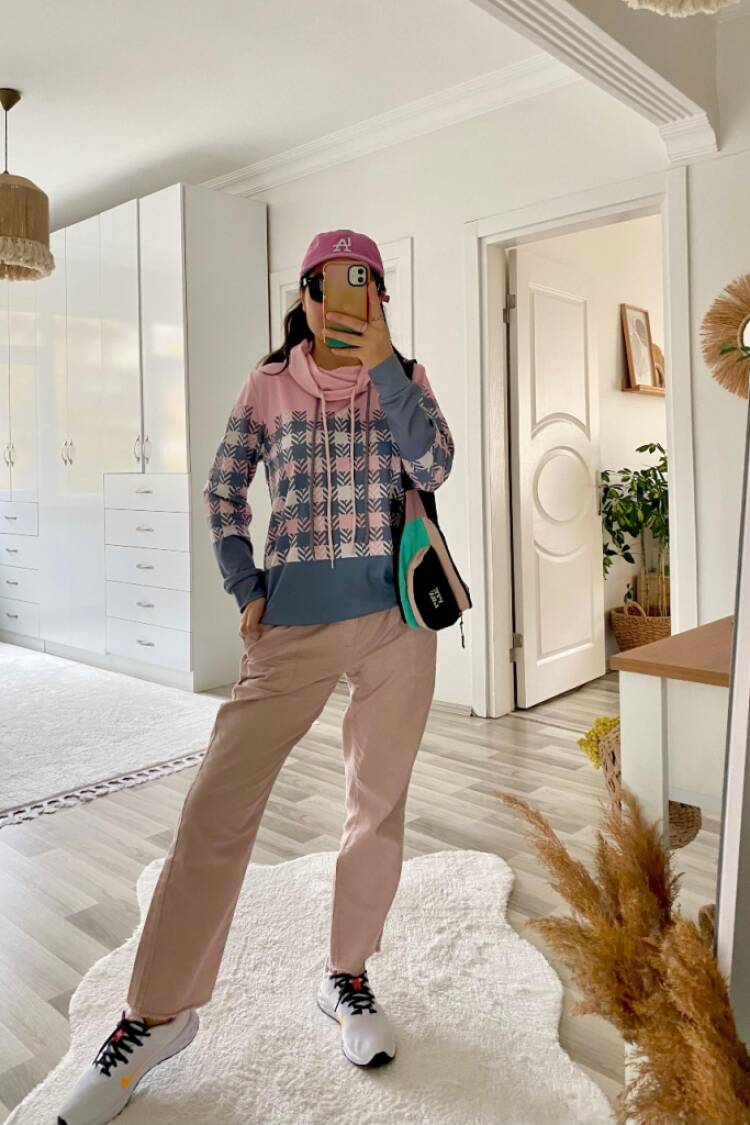 Pink Checkered Cowl Neck Casual Blouse